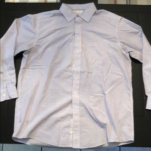 Roundtree and York Button Down